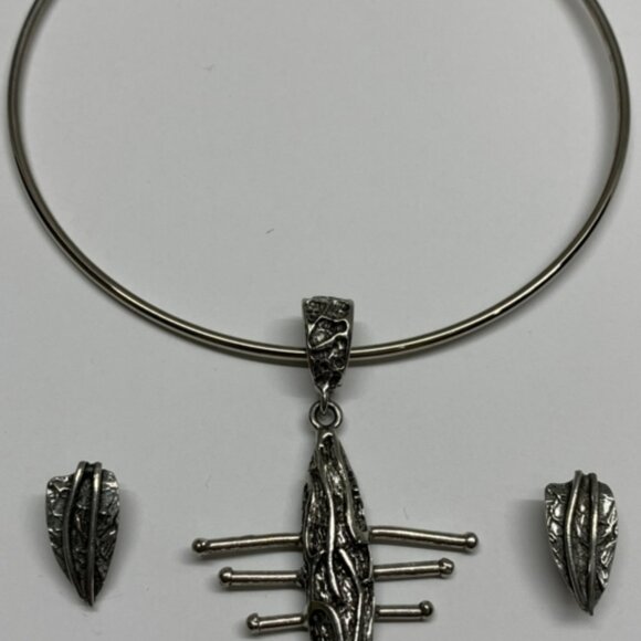 "Primitive Tribal" Stainless Steel Necklace - Picture 2 of 3